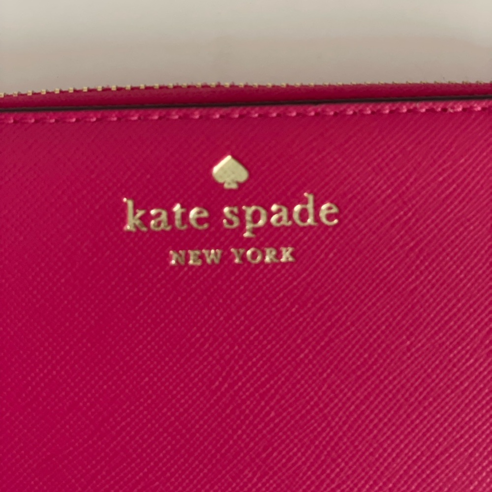 SOLD AUTHENTIC!!💎👜 Kate Spade Zip Around Wallet in Pink - Picture 5 of 12
